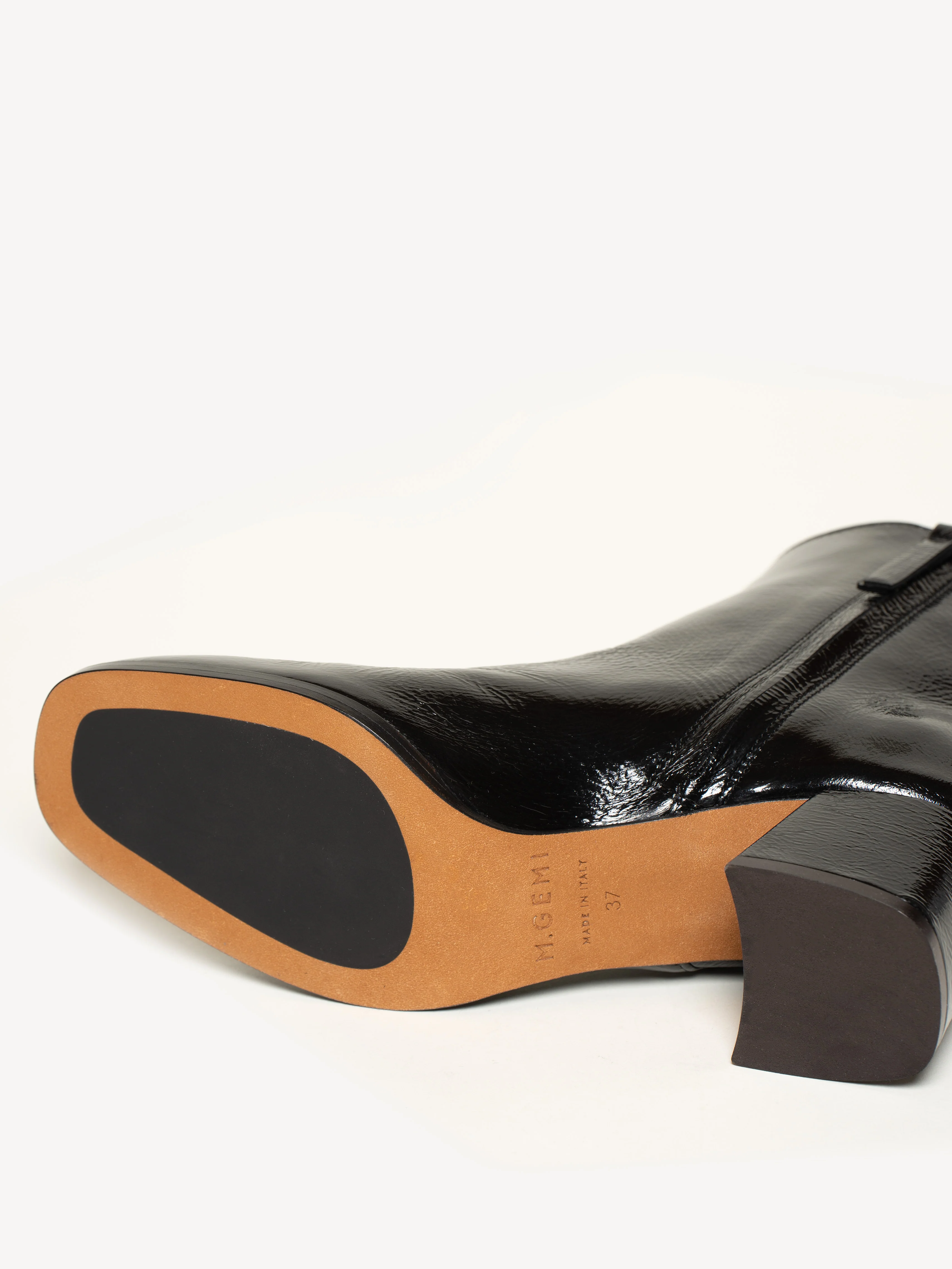 The Cristina - Image 6