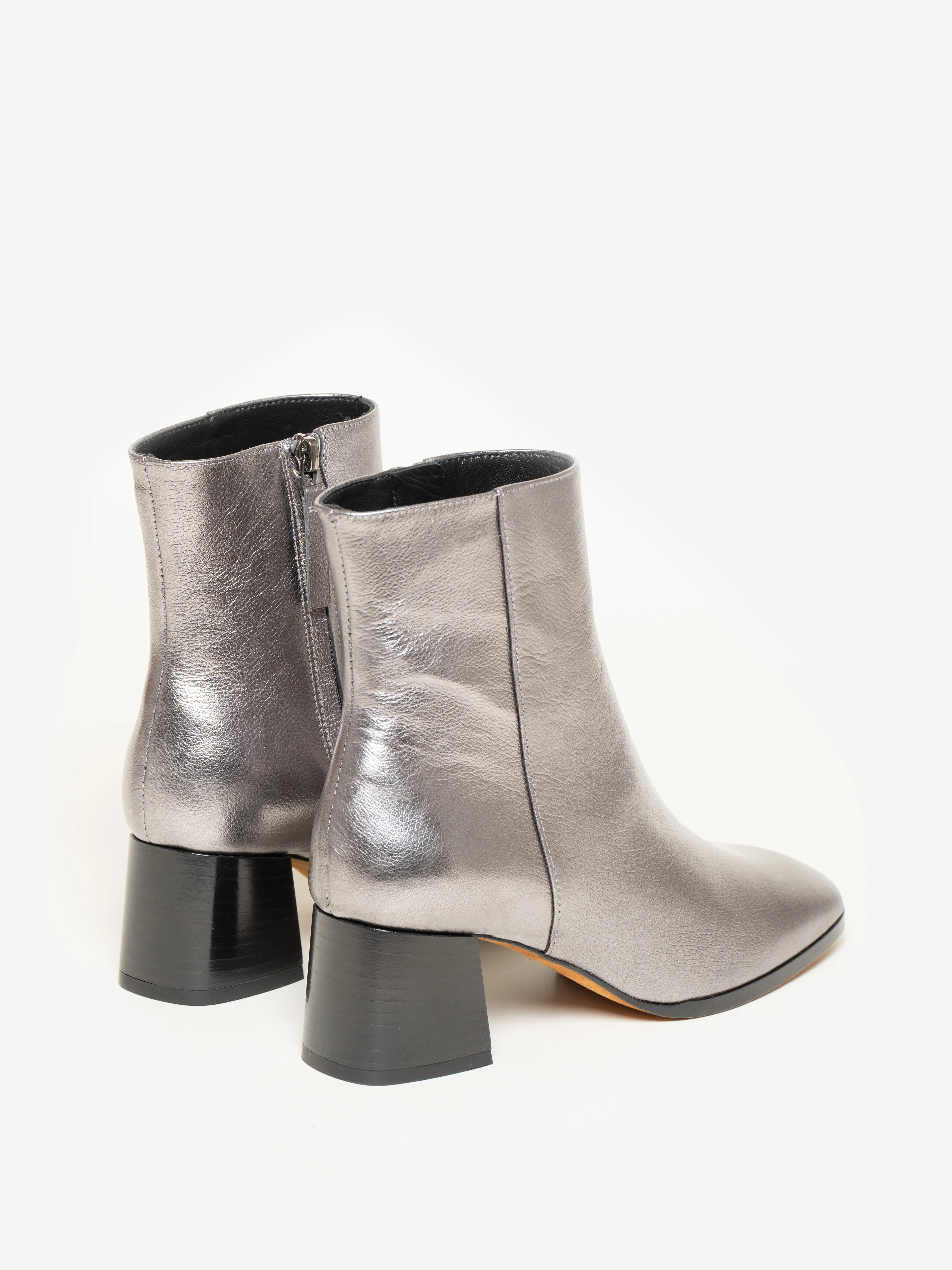 The Cristina - Image 3