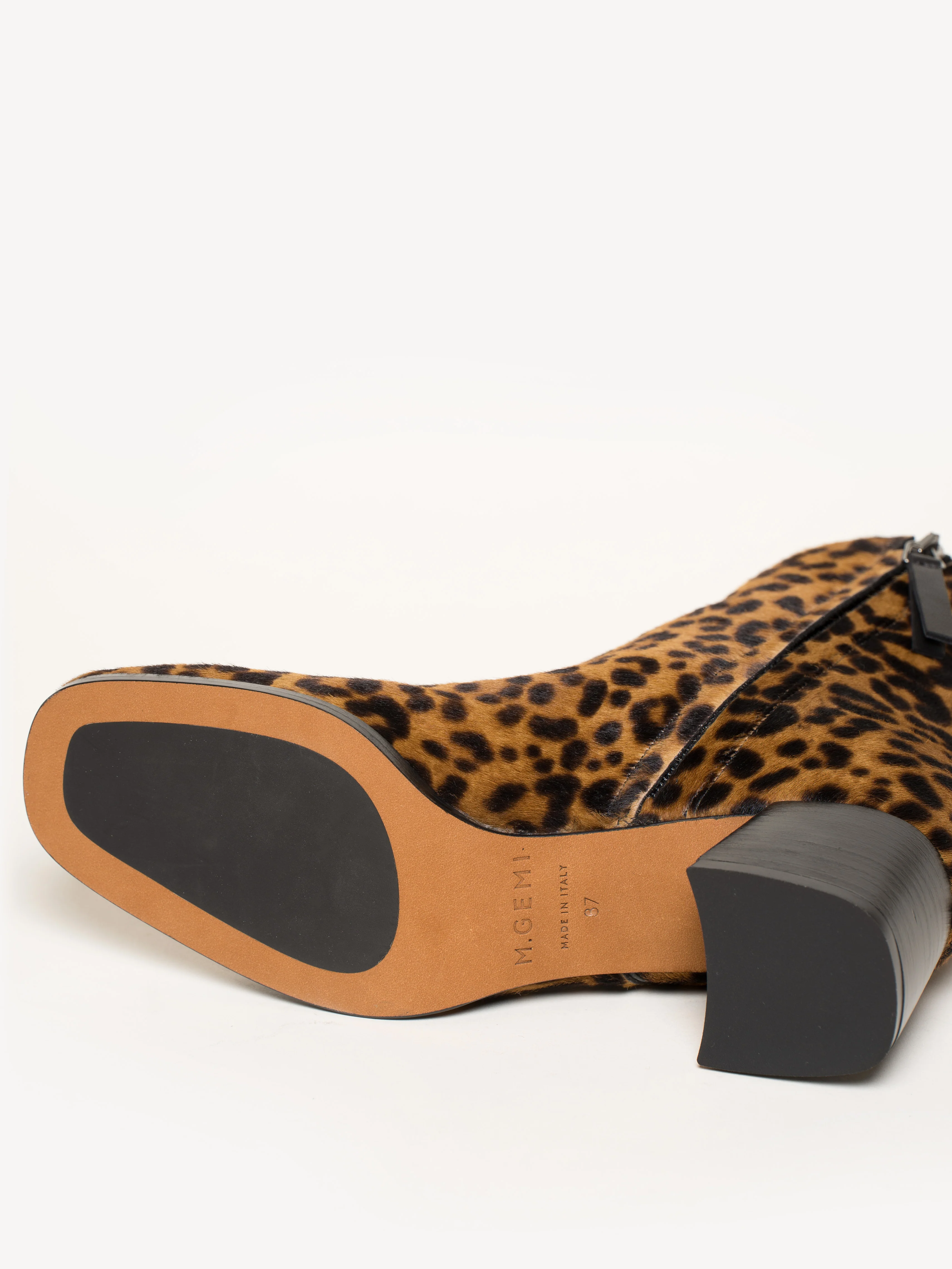 The Cristina - Image 6