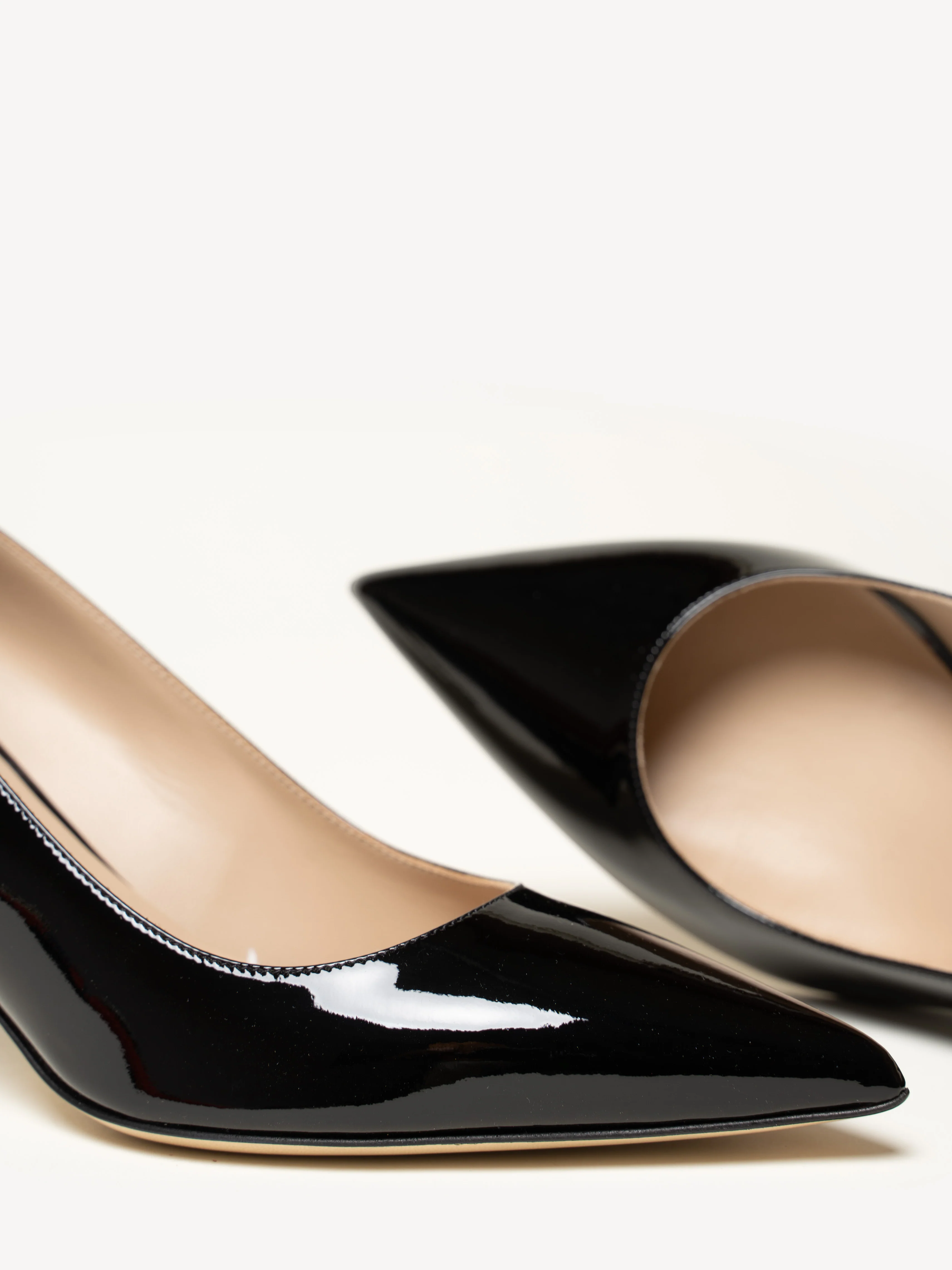 The Esatto 70mm - Image 4