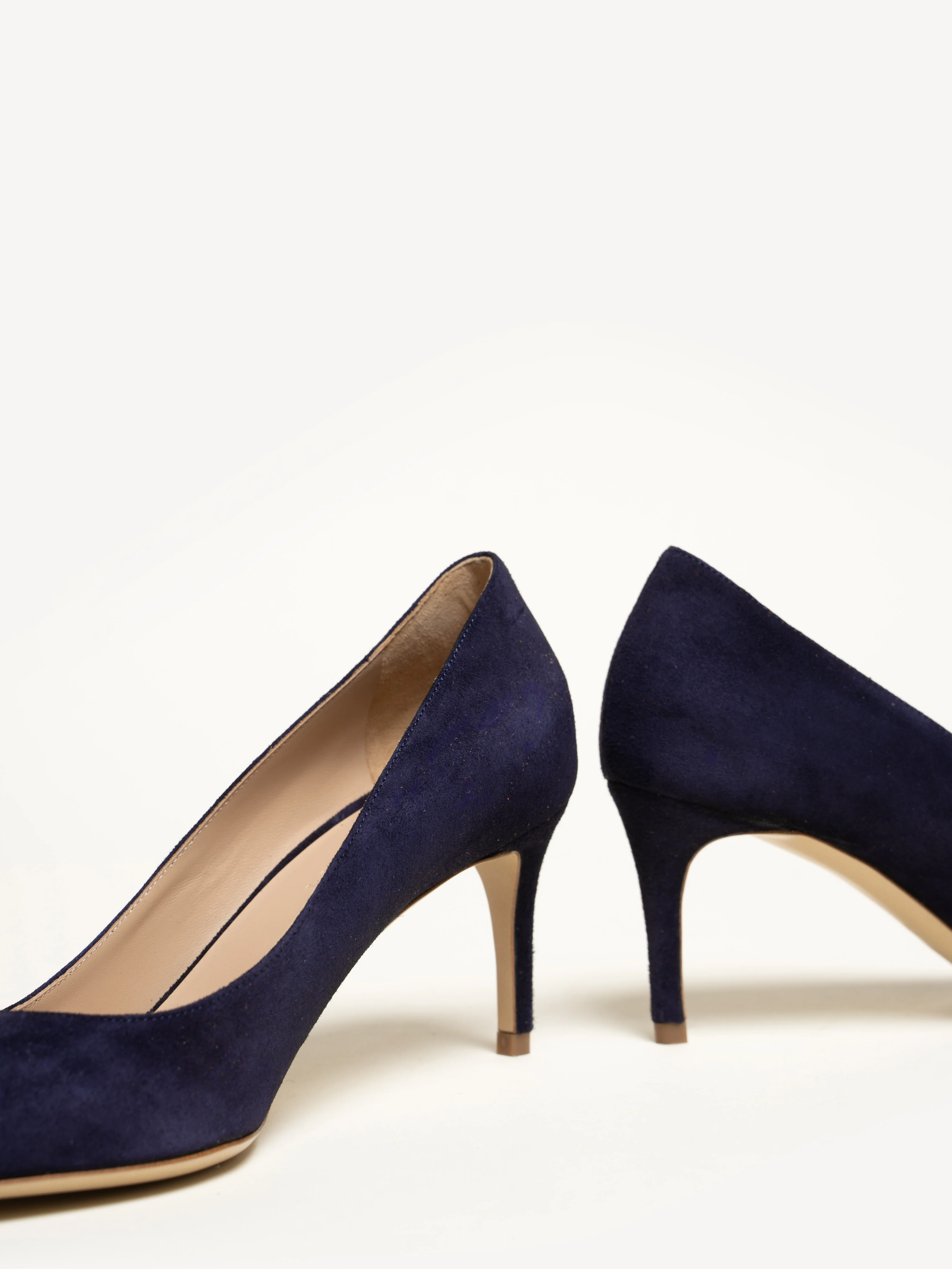 The Esatto 70mm - Image 3