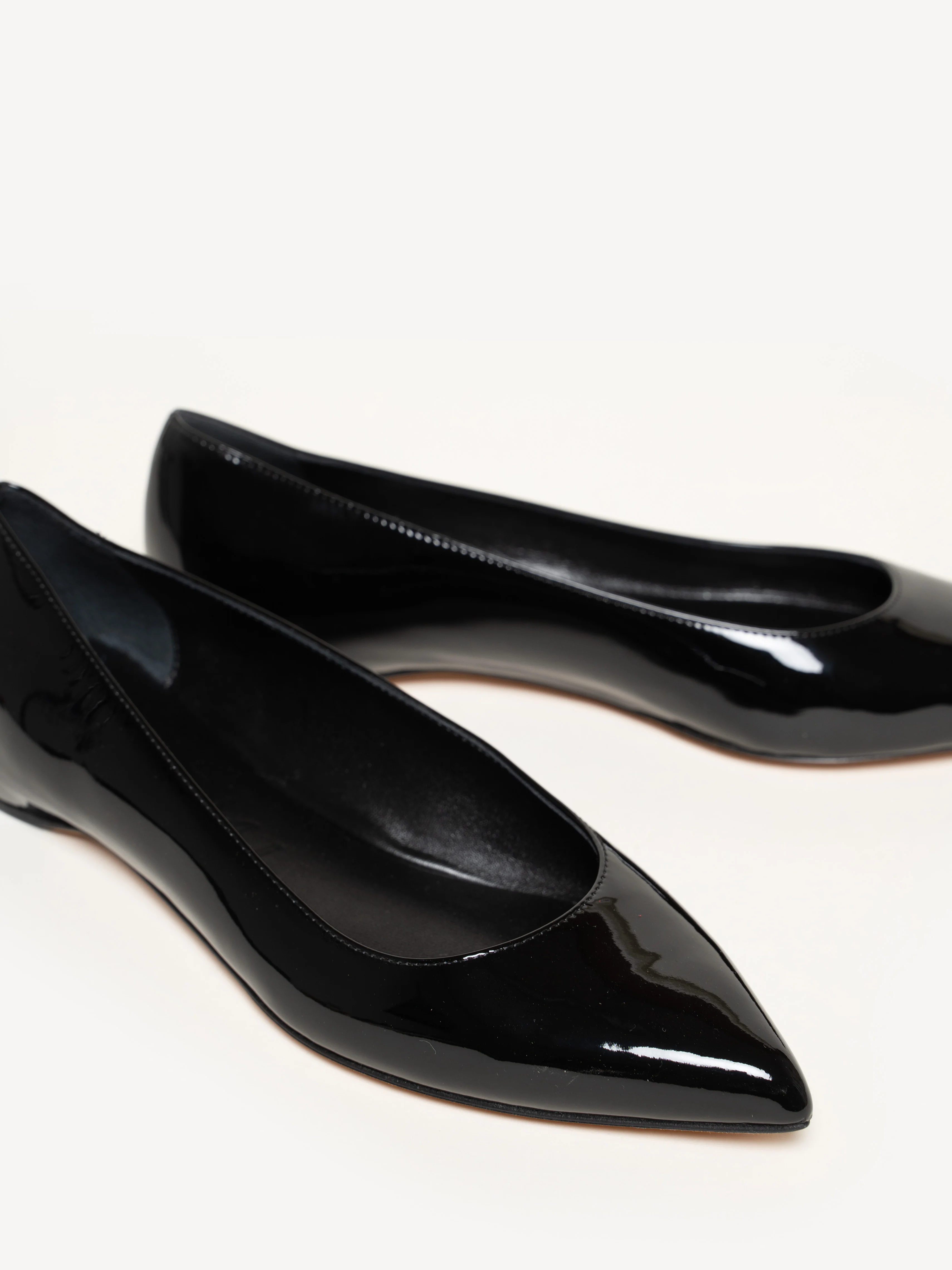 The Esatto Flat - Image 3