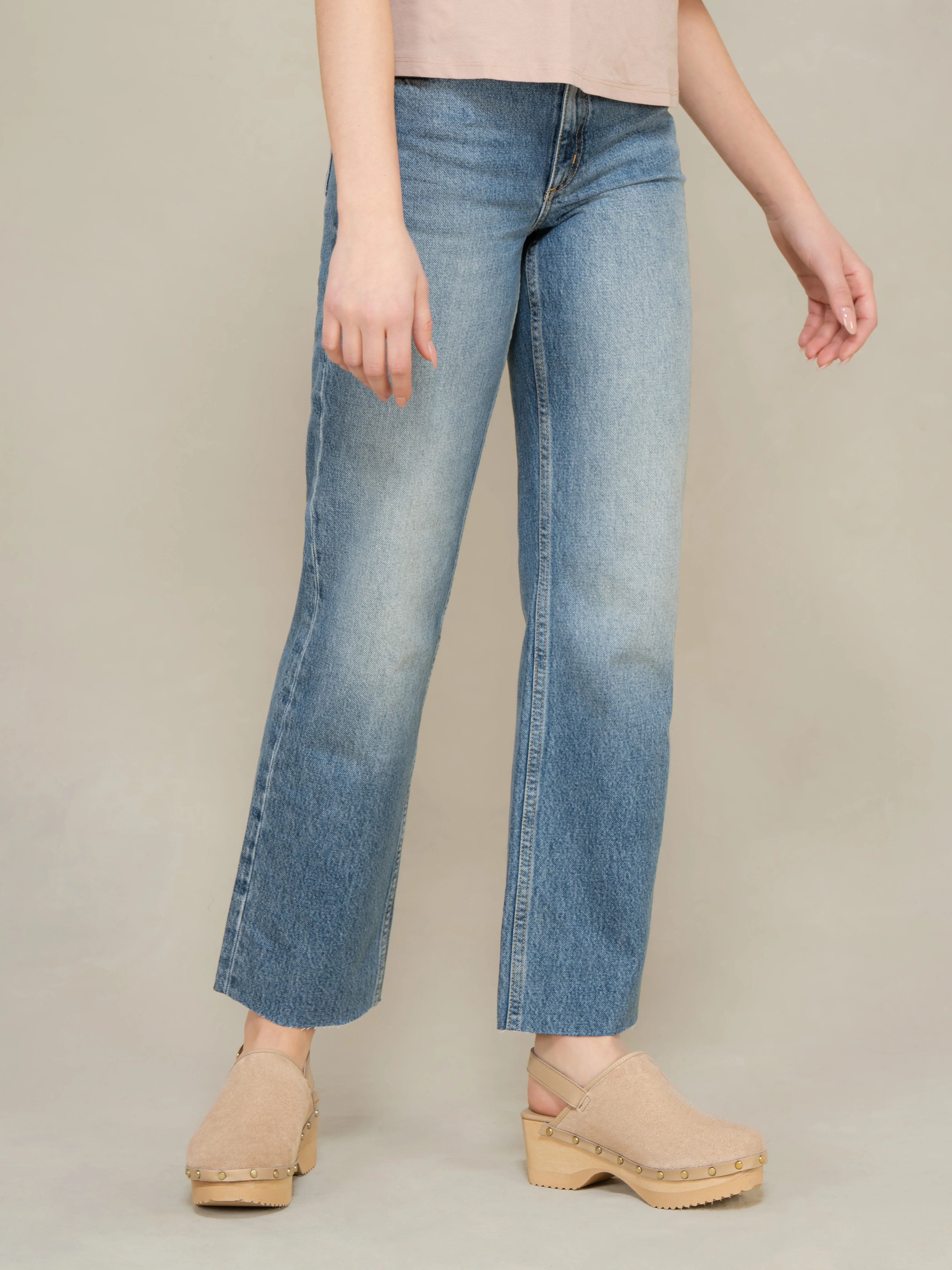 The Greta Backstrap - Image 7