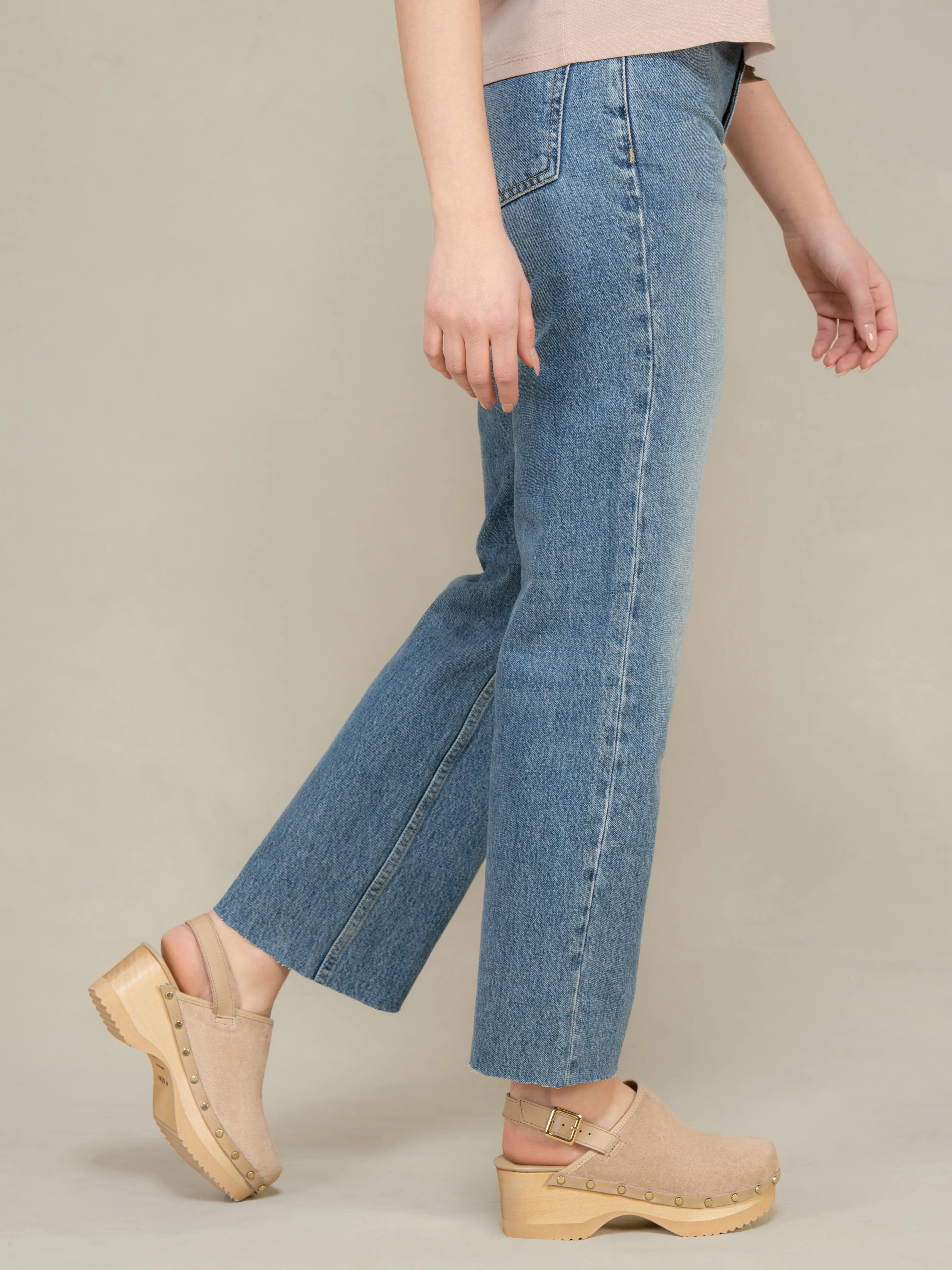 The Greta Backstrap - Image 8