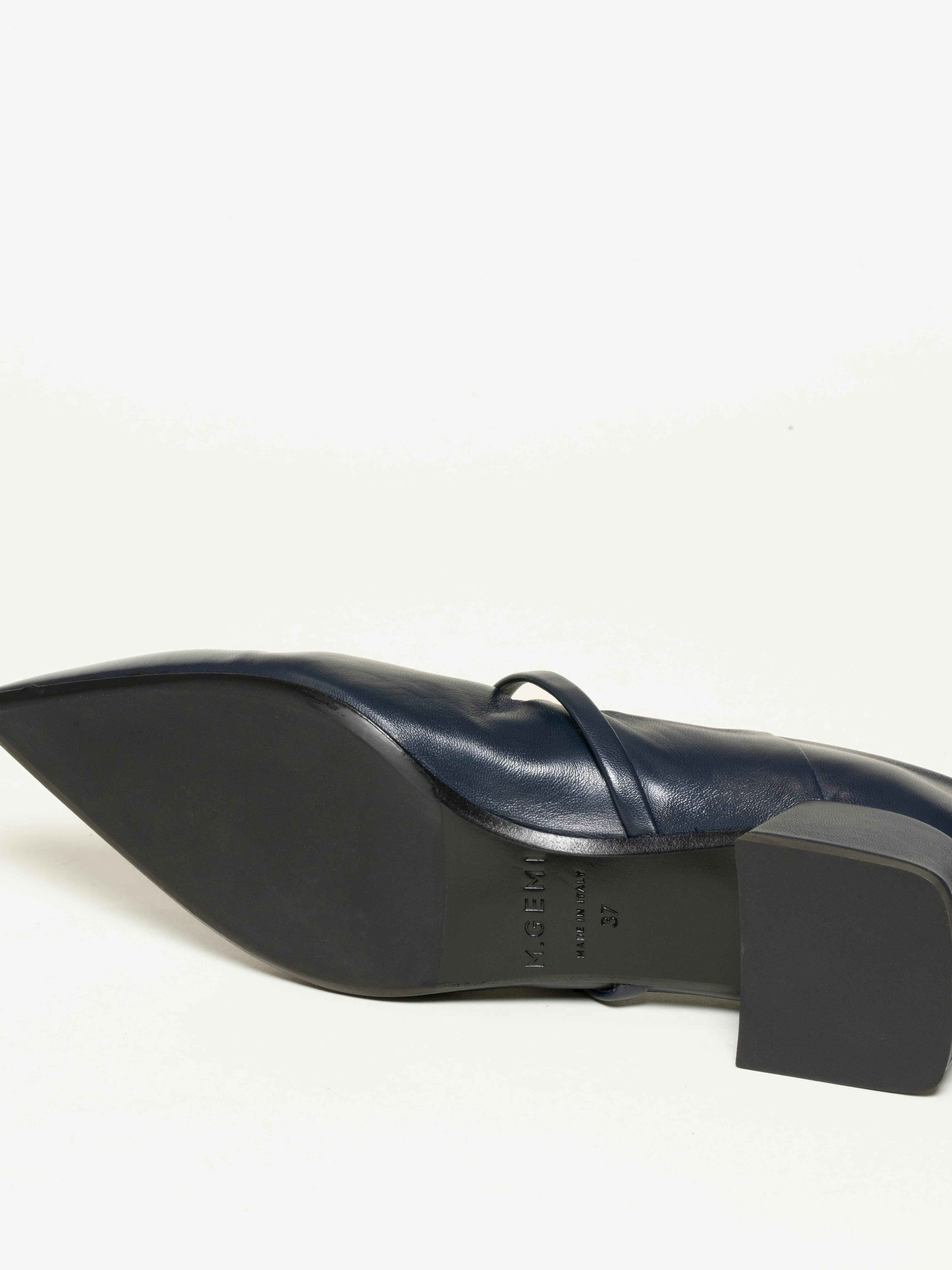 The Loriana 35MM - Image 5