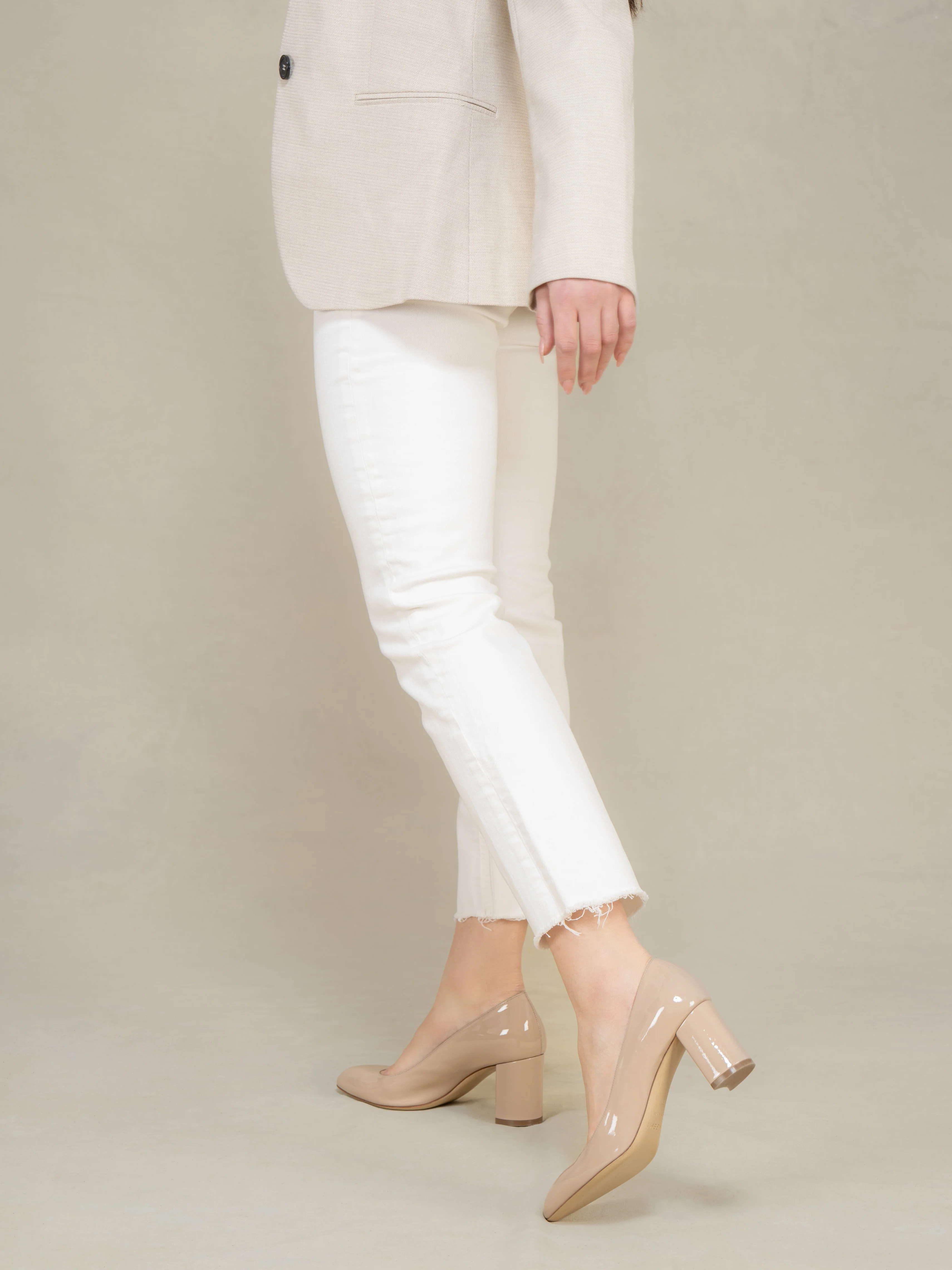 The Lustro 70mm - Image 7