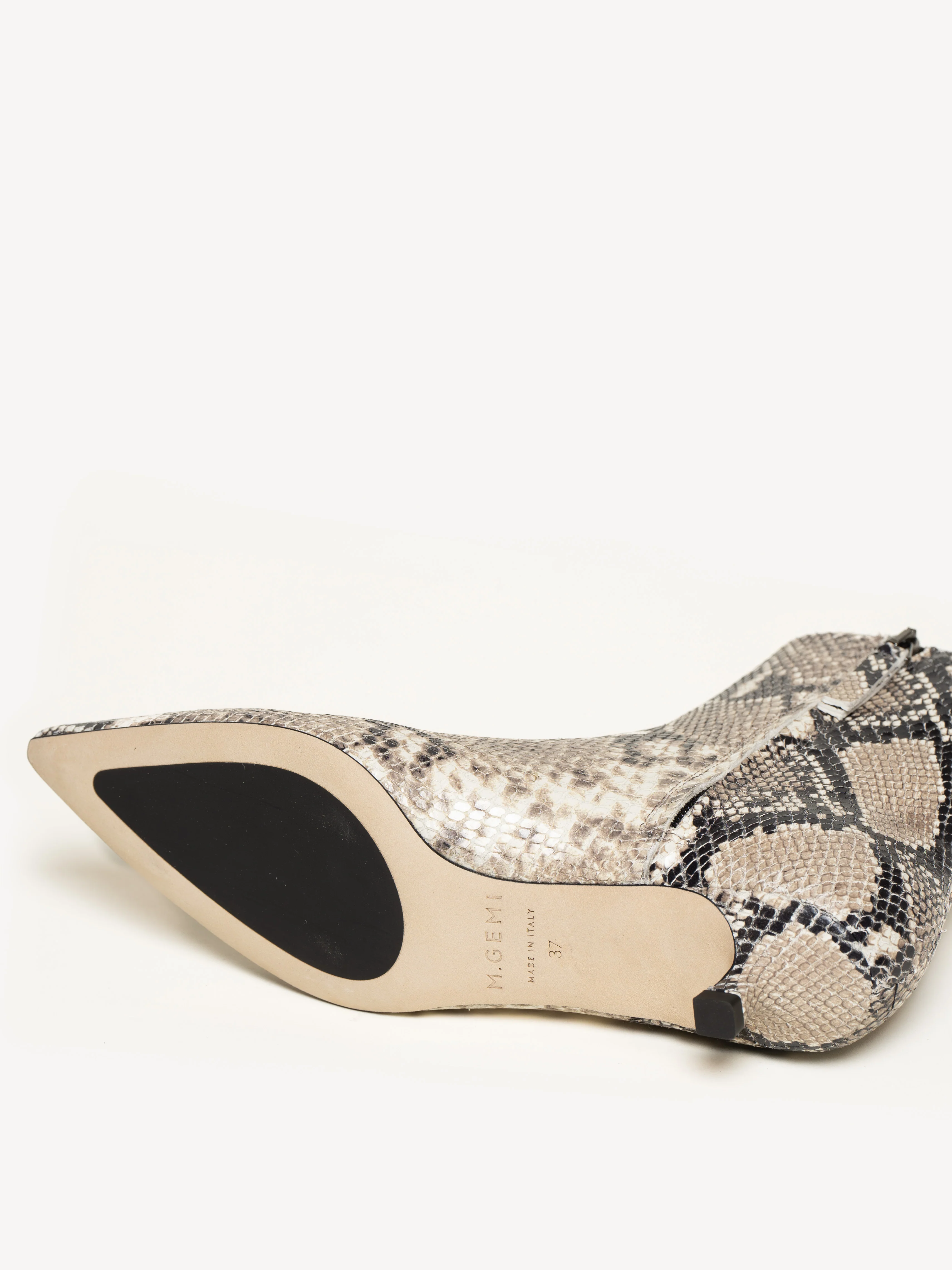 The Veronica - Image 5